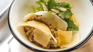 Тартар из шампиньонов с картофелем и кислицей