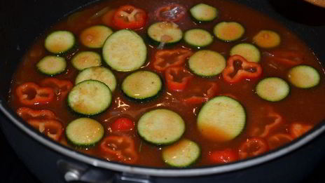 тушеная говядина сан-антонио, плюс соус пиканте