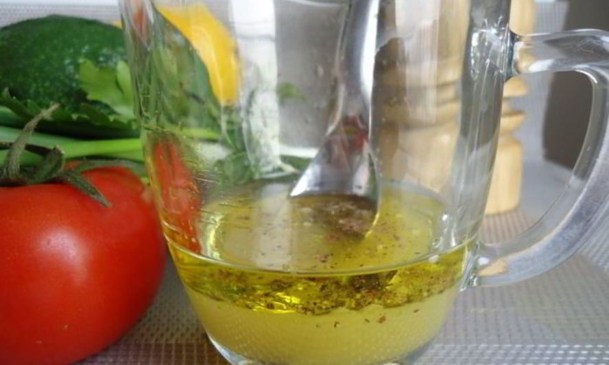 Рецепт заправки для салата с креветками и авокадо