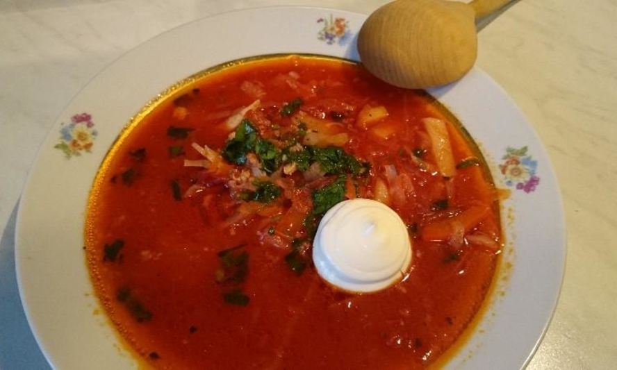 Рецепт борща на курином бульоне с отварной свеклой