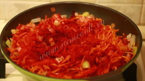 борщ на курином бульоне