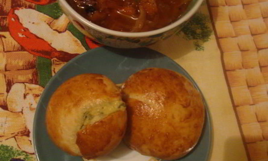 Рецепт борща с чесночными булочками