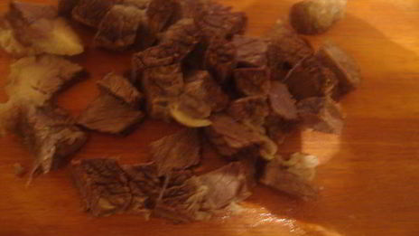 борщ с чесночными булочками