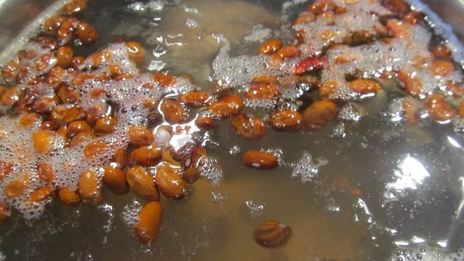 борщ с квашеной капустой и свеклой