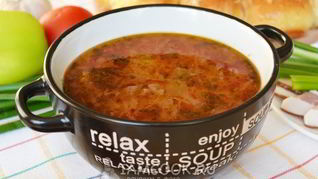 Борщ с пампушками