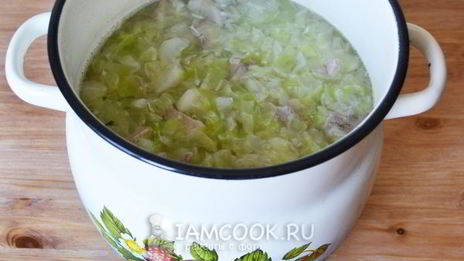 борщ с пампушками