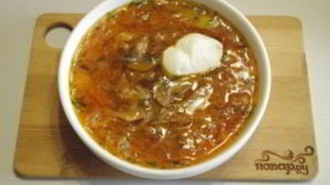 борщ вегетарианский с грибами