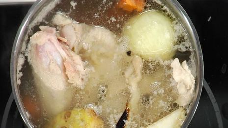 блинчики в бульоне