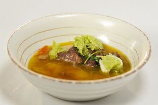 Бульон из копченой грудинки с желудочками