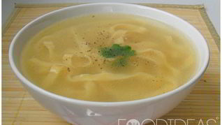 Бульон с лапшой