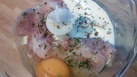 бульон с овощами и куриными клесами