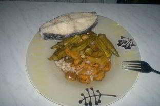 Перловка с бамией и бананом