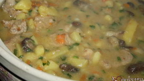 рагу с телятиной на курином бульоне