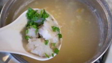 суп на рыбном бульоне