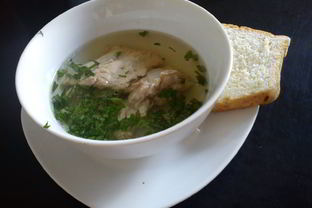 Свиной бульон