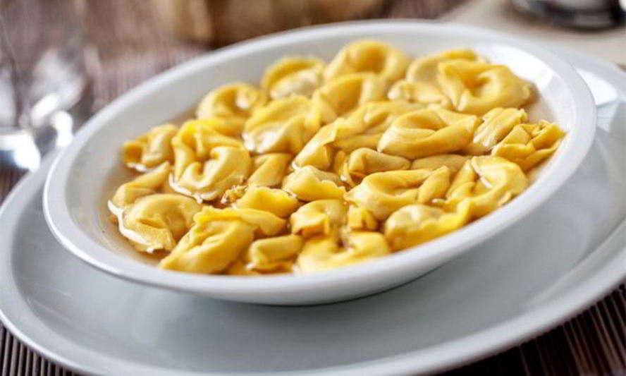 Рецепт тортеллиней в бульоне