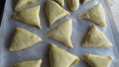 треугольники с мясом и бульоном