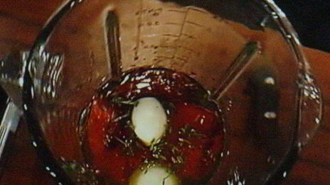 гаспачо из паприки с домашними гриссини