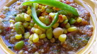 Гаспачо с кукурузой и соевыми бобами