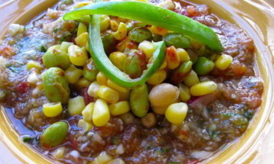 Рецепт гаспачо с кукурузой и соевыми бобами