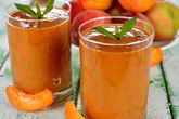 Гаспачо с персиками