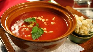 Суп Гаспачо с кедровыми орешками