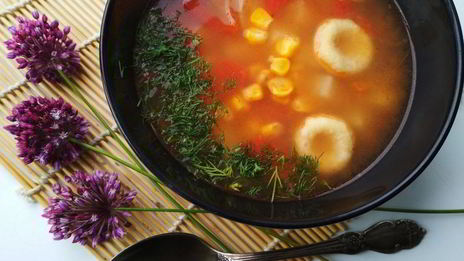 бабкин суп с гороховыми кнедликами