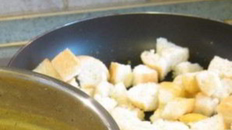 гороховый суп на мясном бульоне