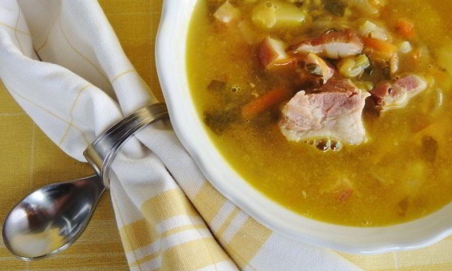 Рецепт горохового супа с беконом