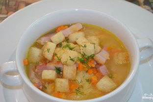 Гороховый суп с копченой грудинкой