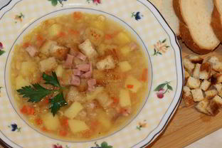 Гороховый суп с копченой курицей