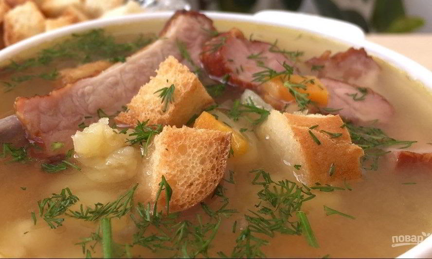Рецепт очень вкусного горохового супа с копчеными ребрышками