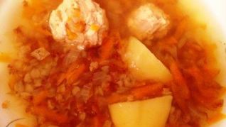 Гречневый суп с фрикадельками