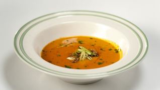 Картофельный суп с килькой в томатном соусе