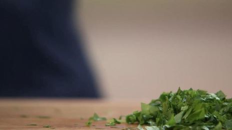 картофельный суп с килькой в томатном соусе