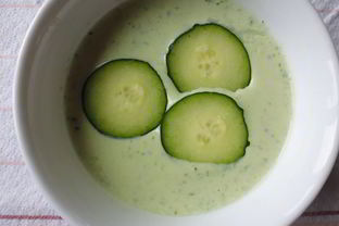 Холодник из огурцов