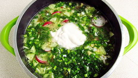 холодник со щавелем