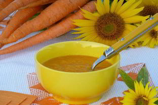 Холодный морковно-апельсиновый крем-суп