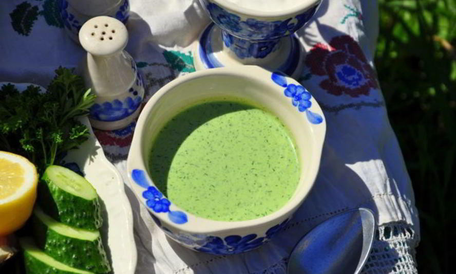 Рецепт холодного огуречного супа таратор