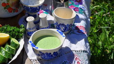 холодный огуречный суп таратор