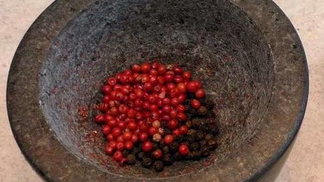 суп горячий холодец