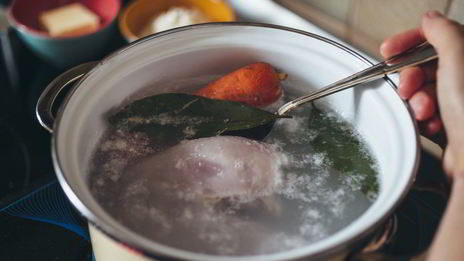 куриный суп с заварными клецками