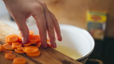 куриный суп с заварными клецками