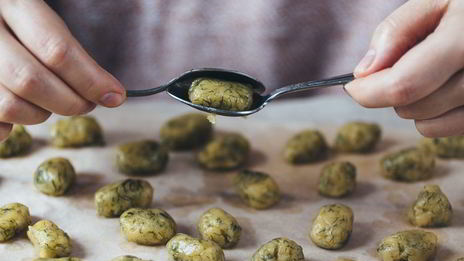 куриный суп с заварными клецками