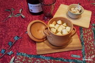 Луковый суп в горшочках