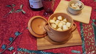 Луковый суп в горшочках