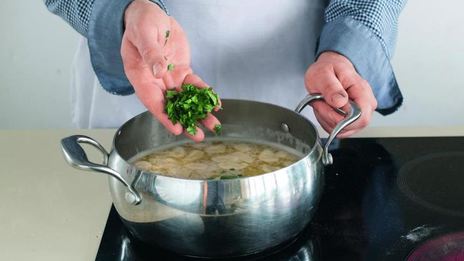 молочный суп с клецками