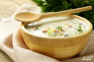 Окрошка на кефире с колбасой