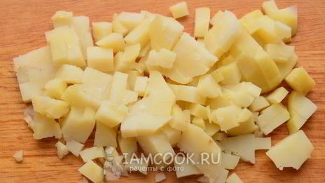 окрошка на майонезе с колбасой