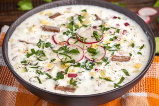 Окрошка с говядиной и таном